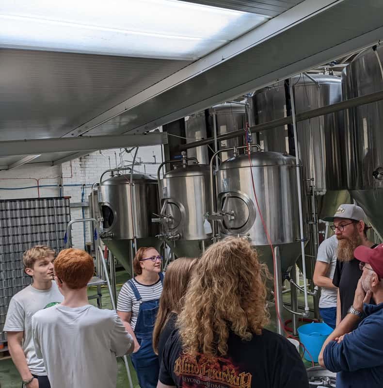 Edinburgh: Leith Brewery Tour and Craft Beer Tasting