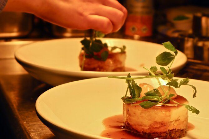 Edinburgh Food Tour with Scotch, Haggis, a Secret Dish and More